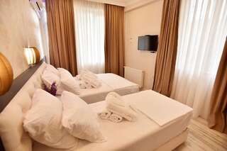 Отель Hotel Vere Tower Тбилиси Стандартный трехместный номер-18